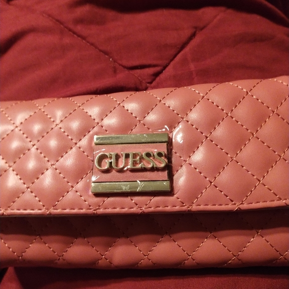 Guess purse and wallet - Picture 4 of 6